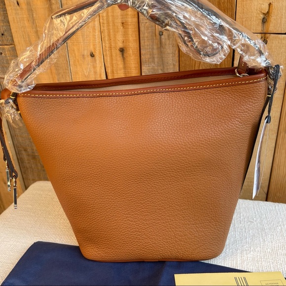 DOONEY BOURKE PEBBLE GRAIN ZIP SAC NEW CARAMEL - Picture 8 of 14
